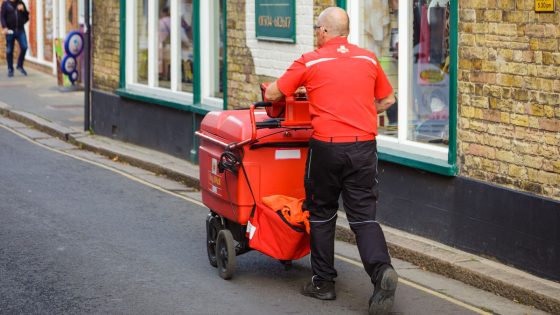 ‘Concerning increase’ in dog attacks on postal workers as Royal Mail asks owners to take care | UK News – MASHAHER