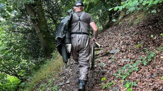 Port Talbot man fined after being caught with a salmon up his sleeve | UK News – MASHAHER