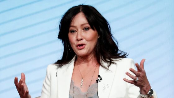 Shannen Doherty: Beverly Hills, 90210 star dies aged 53 | Ents & Arts News – MASHAHER