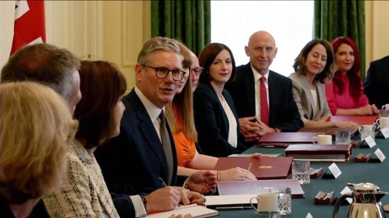 New PM Sir Keir Starmer holds first cabinet meeting after landslide victory | Politics News – MASHAHER