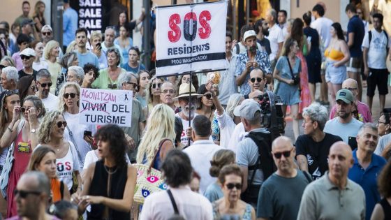 Spanish anti-tourist protests expand throughout country and take over popular island – MASHAHER