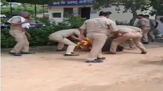 Man Sets Mother On Fire Inside UP Police Station, Films Her – MASHAHER