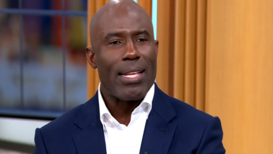 Pro Football Hall of Famer Terrell Davis on being handcuffed and removed from a United flight: “I felt powerless” – MASHAHER