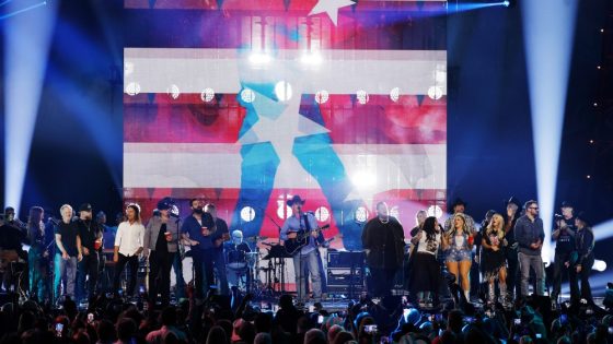 Toby Keith Final Recording Session Footage Revealed at Tribute Taping – MASHAHER