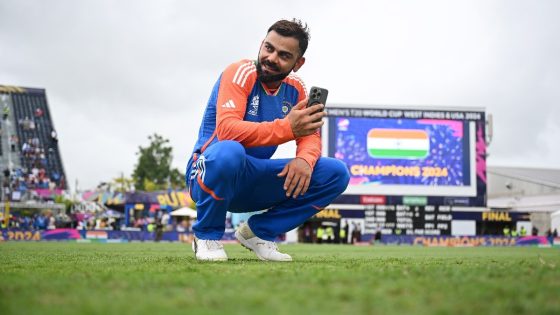 Kohli leaves for London after World Cup triumph celebrations in Mumbai – MASHAHER