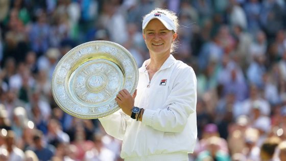 Barbora Krejcikova wins Wimbledon for her 2nd Grand Slam trophy – MASHAHER