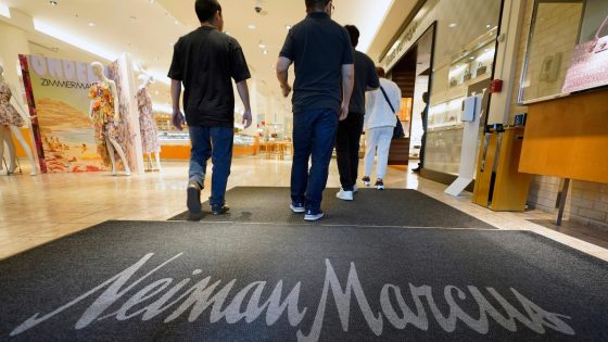 Parent company of Saks Fifth Avenue to buy rival Neiman Marcus – MASHAHER