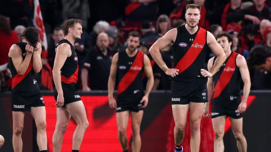 Reaction to stunning Essendon loss to Gold Coast Suns as Mac Andrew kicks the match-winner – MASHAHER