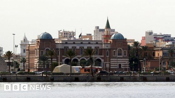 Libya’s central bank halts operations after employee kidnapped – MASHAHER