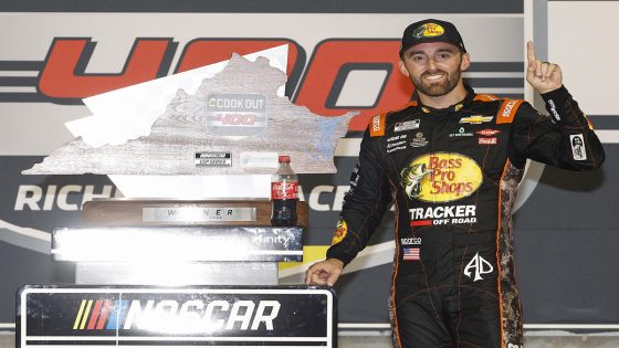 NASCAR strips Austin Dillon of playoff berth after he wrecked Joey Logano and Denny Hamlin for win at Richmond – MASHAHER