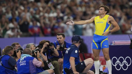 Paris Olympics: Armand Duplantis celebrates gold-medal performance with nod to Turkish shooter Yusuf Dikec – MASHAHER