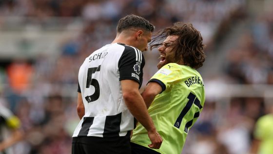 📸 The Premier League’s first red card of 2024/25 is here – MASHAHER