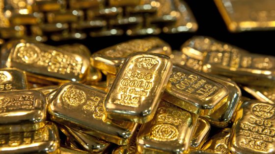 Gold mining stocks to buy into the gold rush: Analysts – MASHAHER