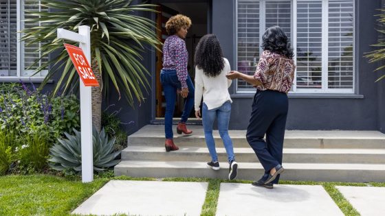 Mortgage rates are falling, is this the right time to buy a home? – MASHAHER