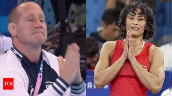 Watch: Vinesh Phogat’s coach in tears as star grappler makes historic final at Paris Olympics | Paris Olympics 2024 News – MASHAHER