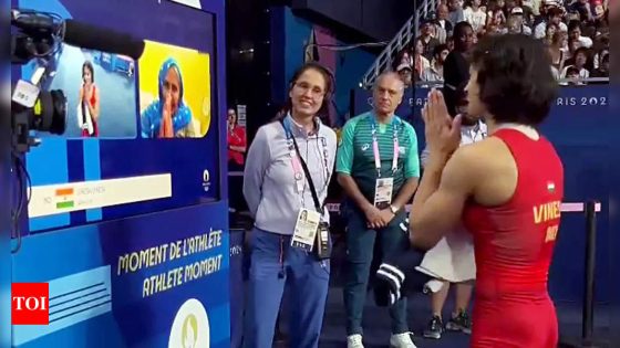 ‘Gold lana hai! Gold’: Vinesh Phogat’s promise to her mother after reaching Paris Olympics wrestling final – WATCH | Paris Olympics 2024 News – MASHAHER