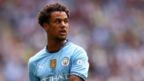 Man City’s Oscar Bobb breaks bone in leg before new season – source – MASHAHER