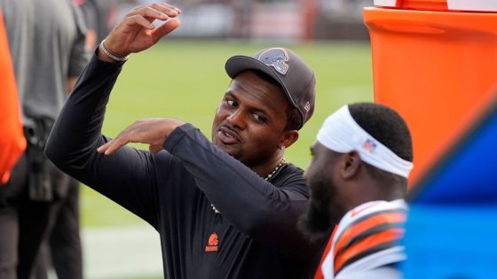 Browns’ Deshaun Watson limited in practice with arm soreness – MASHAHER