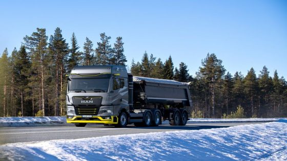 Big truckmakers bet on hydrogen to extend combustion engine life – MASHAHER