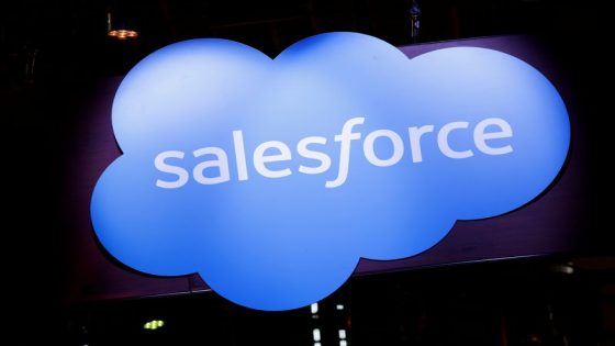 Salesforce beats second-quarter estimates on steady cloud demand – MASHAHER