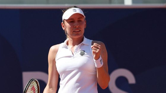 Ekaterina Alexandrova, Lulu Sun advance to Monterrey Open semifinals – MASHAHER