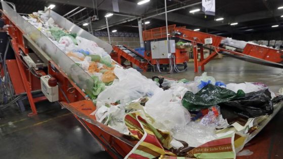 ‘Paper or plastic?’ will no longer be a choice at California grocery stores – MASHAHER