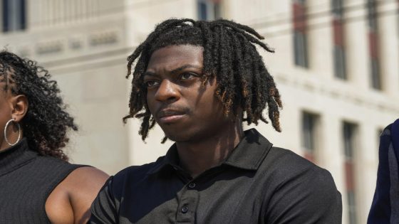 Judge dismisses most claims in federal lawsuit filed by Black Texas student punished over hairstyle – MASHAHER