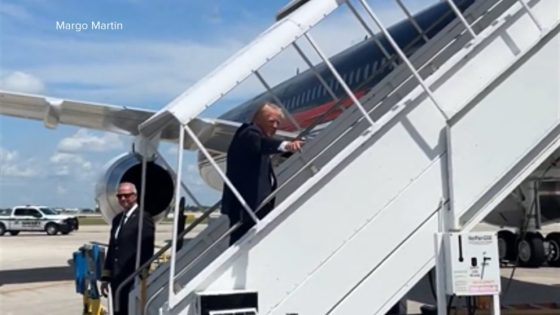 WATCH: Trump's campaign plane diverted before rally – MASHAHER