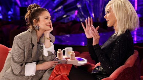 Drew Barrymore Says She’ll ‘Practice Physical Distance’ on Talk Show – MASHAHER