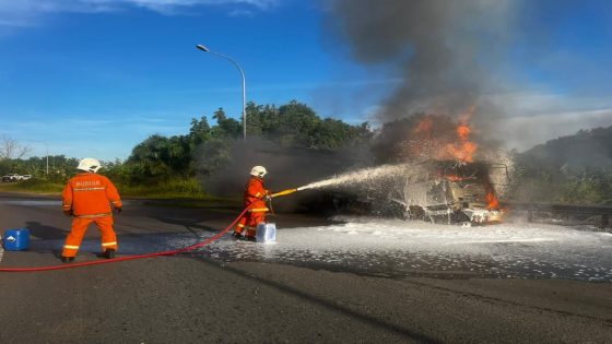 Massive fire destroys 10,000-litre diesel tanker in Lahad Datu – MASHAHER