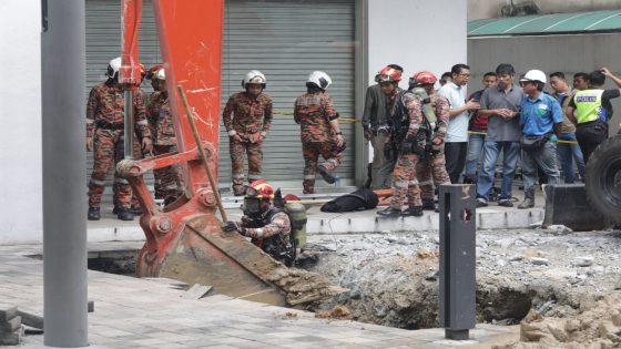 Strong current underneath where sinkhole took place, says KL police chief – MASHAHER