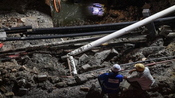 KL sinkhole: Rescuers use net at IWK sewage plant to search for victim – MASHAHER