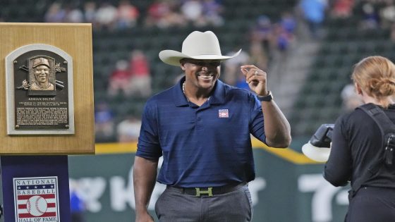 Rangers to honor Hall of Famer Adrián Beltré with statue at Globe Life Field – MASHAHER