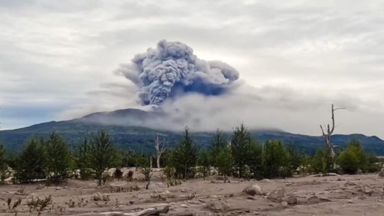 Volcano erupts after major earthquake in Russia’s east – MASHAHER