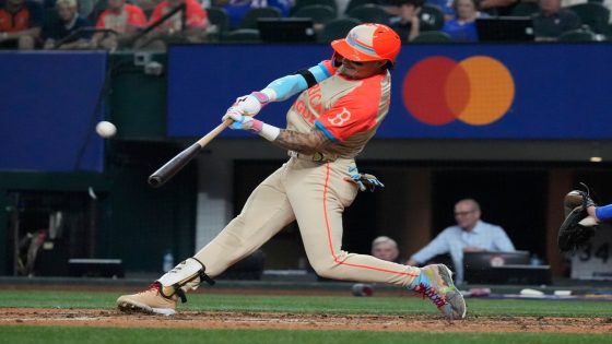 Red Sox’s Jarren Duran apologizes for ‘horrific’ homophobic slur at heckler in the middle of Astros game – MASHAHER