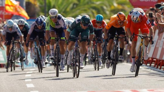 Groves misses out on back-to-back Vuelta stage win – MASHAHER