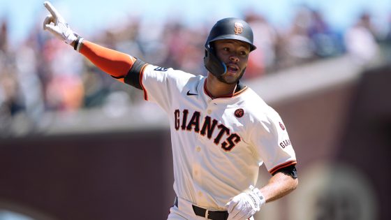 Webb, McCray temporarily save Giants’ season in must-win game – MASHAHER