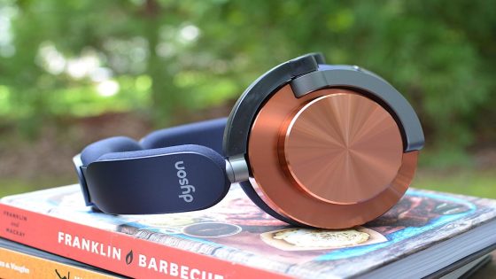 Dyson’s non-weird headphones and Lenovo’s ThinkPad X1 Carbon – MASHAHER