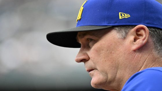 Seattle Mariners fire longtime manager Scott Servais; ex-Seattle catcher Dan Wilson to serve as manager – MASHAHER