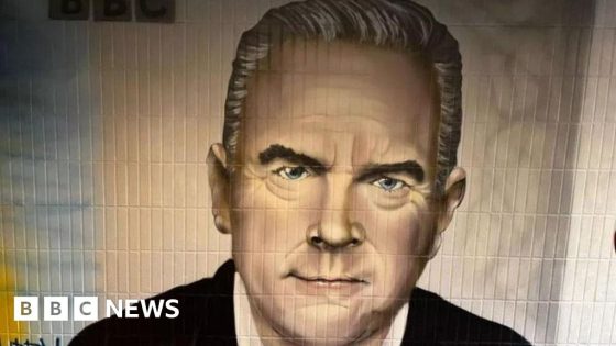 Huw Edwards hometown mural painted over by artist – MASHAHER