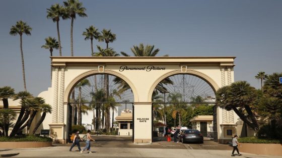 Edgar Bronfman Jr. submits bid to acquire Paramount – MASHAHER