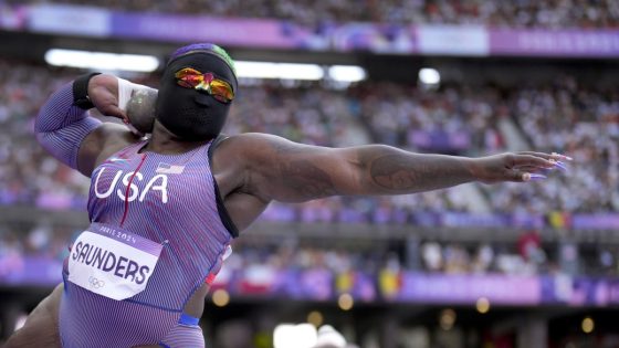 Paris Olympics: Why does shot putter Raven Saunders wear a mask while she competes? – MASHAHER