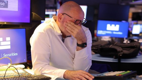 Stock market turmoil ‘only half complete’, warns Wall Street giant – MASHAHER