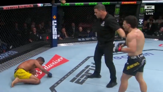 UFC 305 video: Fight waved after Herbert Burns can’t get up from Jack Jenkins barrage – MASHAHER