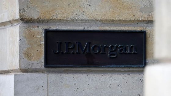 JPMorgan considers suing consumer watchdog over Zelle – MASHAHER