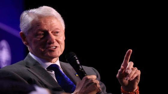 What time is former president Bill Clinton speaking at the DNC Wednesday night? – MASHAHER