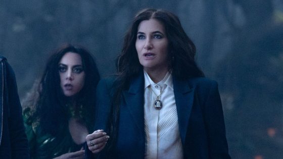 Agatha All Along’s Kathryn Hahn And Aubrey Plaza Name-Drop Hocus Pocus And The Craft When Speaking About The New Show, And Wow Am I Sold – MASHAHER