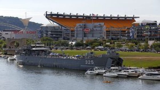 Decomissioned WWII Navy ship to temporarily dock at a Pittsburgh park – MASHAHER