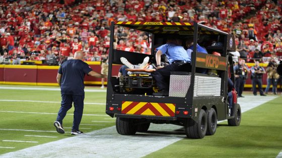 Bears DB Douglas Coleman III released from hospital after leaving game vs. Chiefs on stretcher – MASHAHER