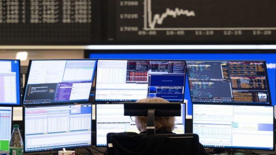 Global stock markets are sliding and investors are holding on to their hats. Here’s why. – MASHAHER